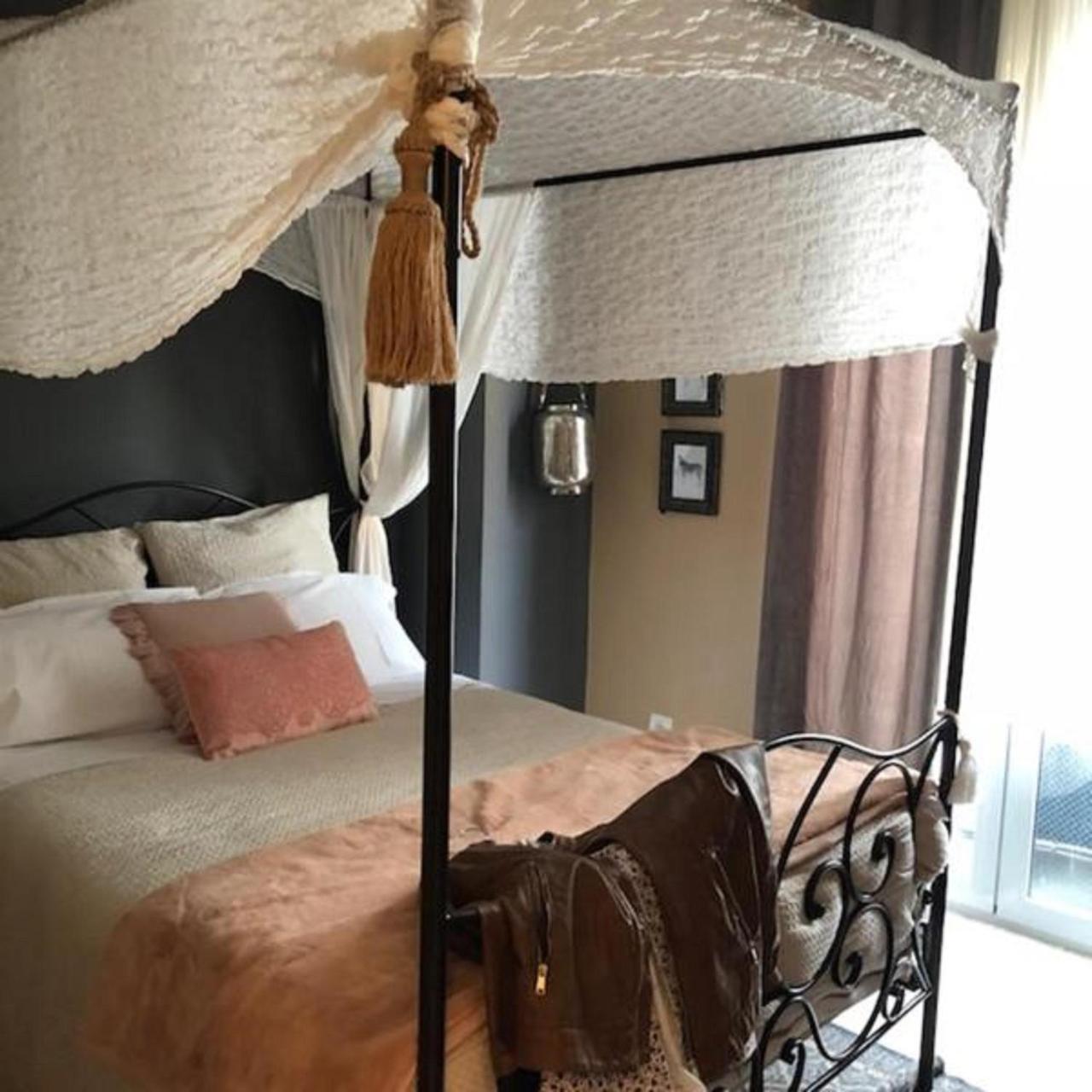 La Dimora Del Casanova B&B Boutique Alicante Bagian luar foto